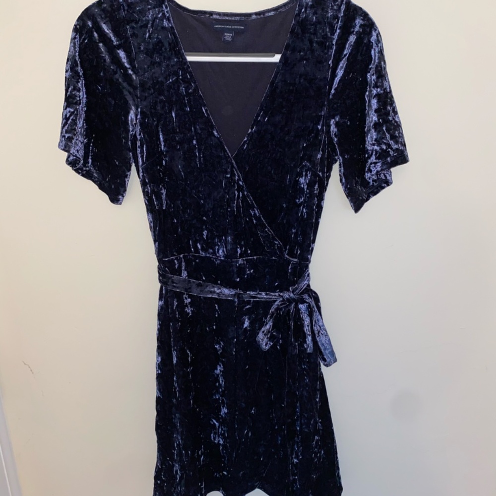 Dark Blue Crushed Velvet American Eagle Wrap Dress w/ Butterfly Sleeves. Medium